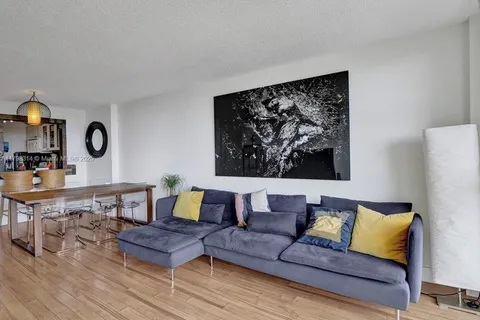 1228 West Ave # 1510, Miami Beach FL 33139