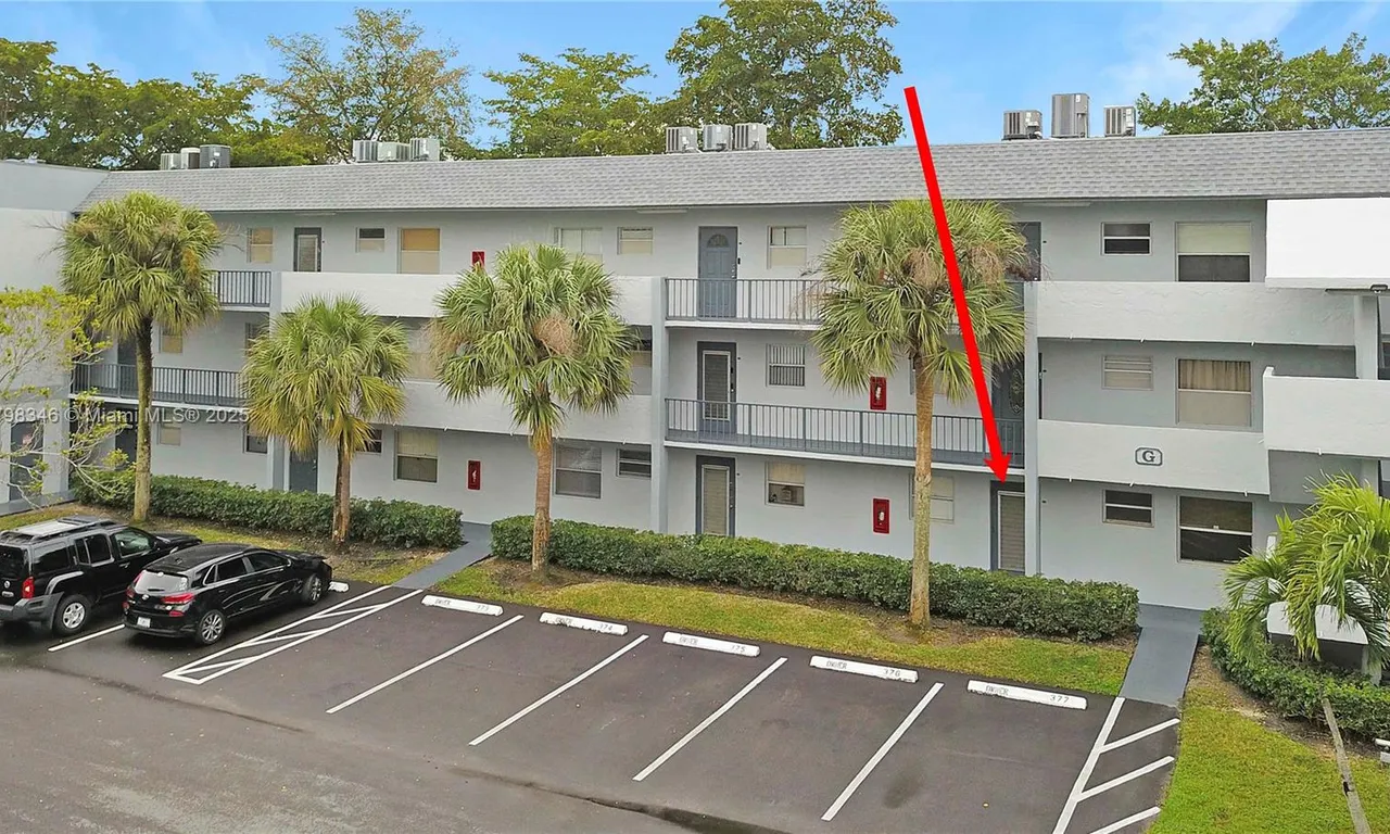 8360 Sands Point Blvd # G109, Tamarac FL 33321