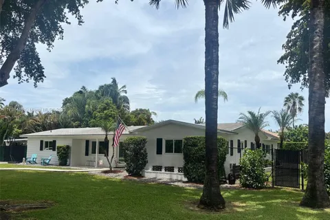 16195 SW 78th Ave, Palmetto Bay FL 33157