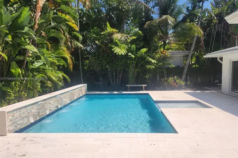 2600 Acacia Ct, Fort Lauderdale FL 33301