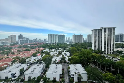2851 NE 183rd St # 1509E, Aventura FL 33160
