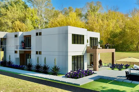 5940 SW 84th St, South Miami FL 33143