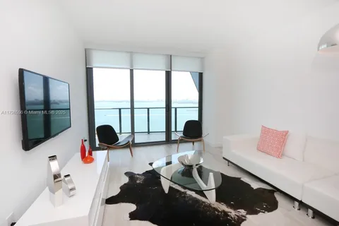 460 NE 28th St # 3007, Miami FL 33137
