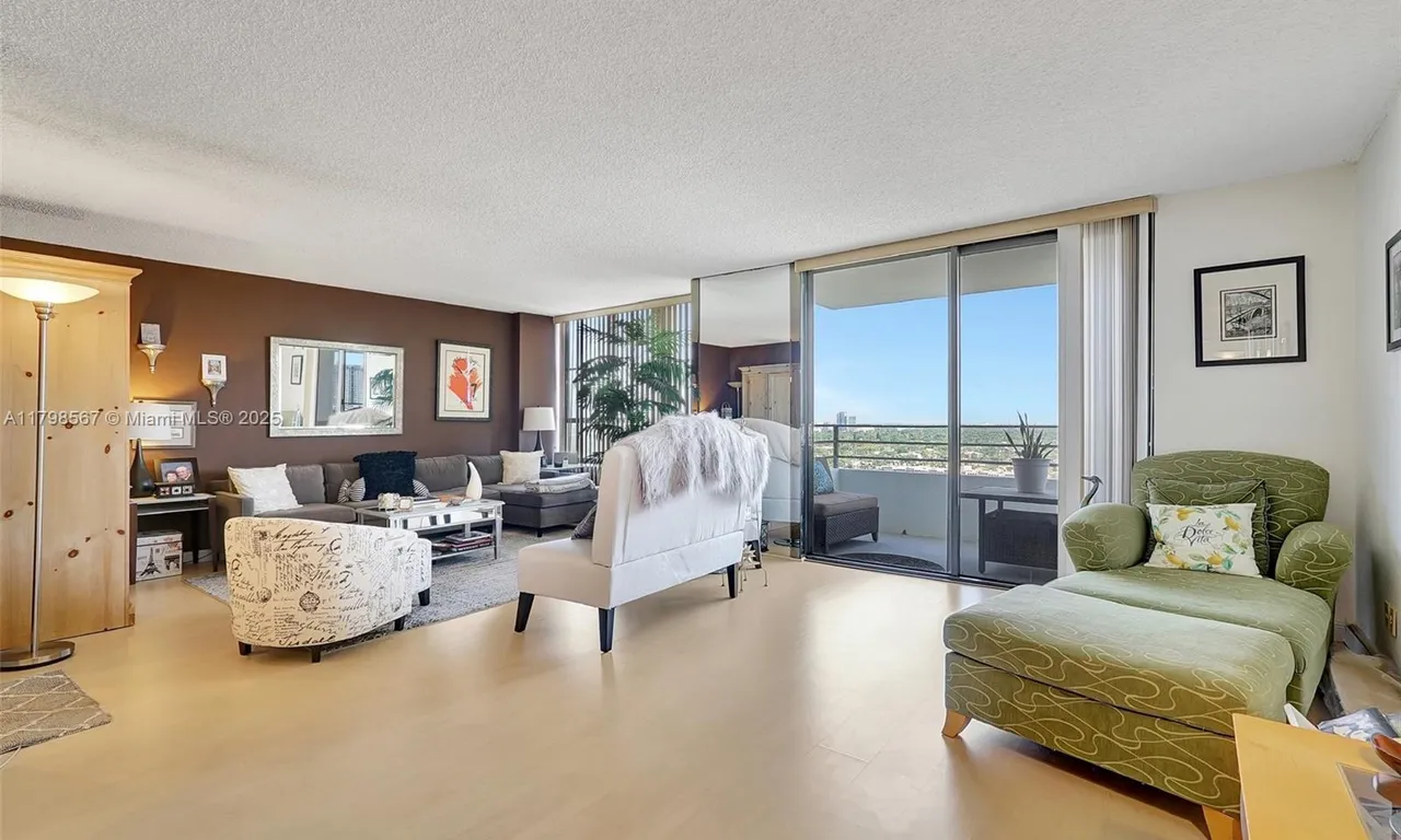 600 Three Islands Blvd # 1703, Hallandale Beach FL 33009