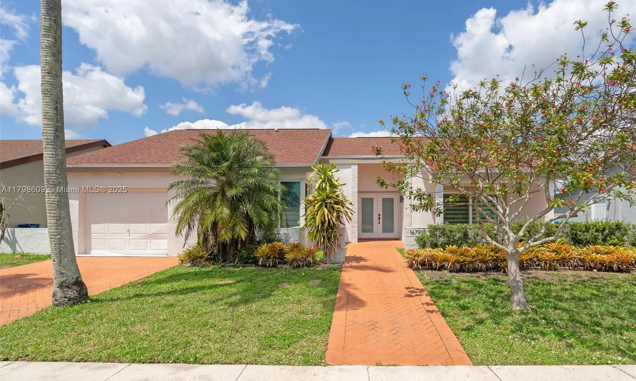16791 Royal Poinciana Dr, Weston FL 33326