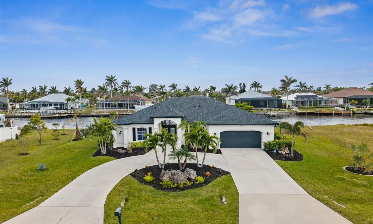 5207 SW 20th PL, Cape Coral FL 33914