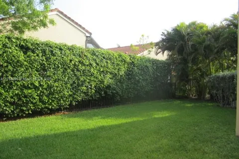 5869 NW 120th Ave, Coral Springs FL 33076