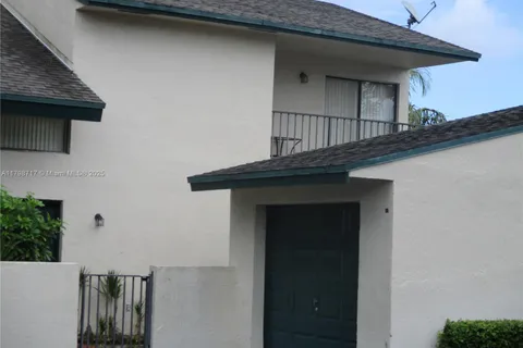 10832 SW 72nd St # 62, Miami FL 33173