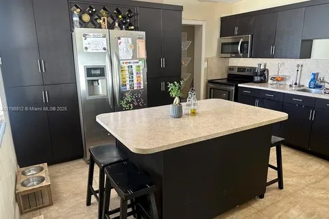 28541 SW 144th Ct, Homestead FL 33033