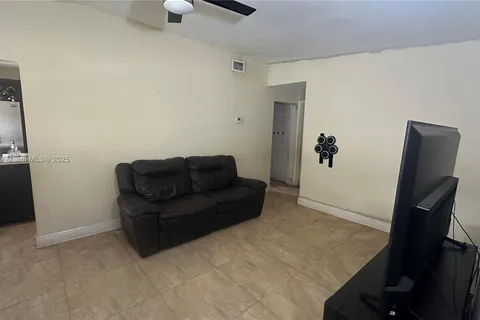 28541 SW 144th Ct, Homestead FL 33033