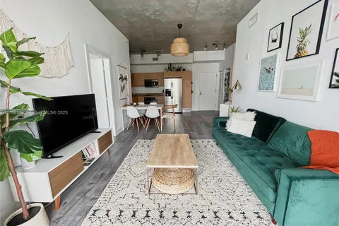 2275 Biscayne Blvd # 603, Miami FL 33137