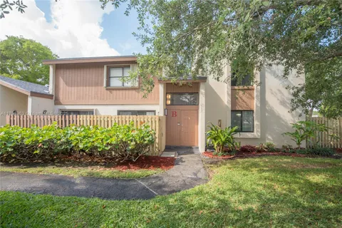 10945 SW 113th Pl # 1B, Miami FL 33176