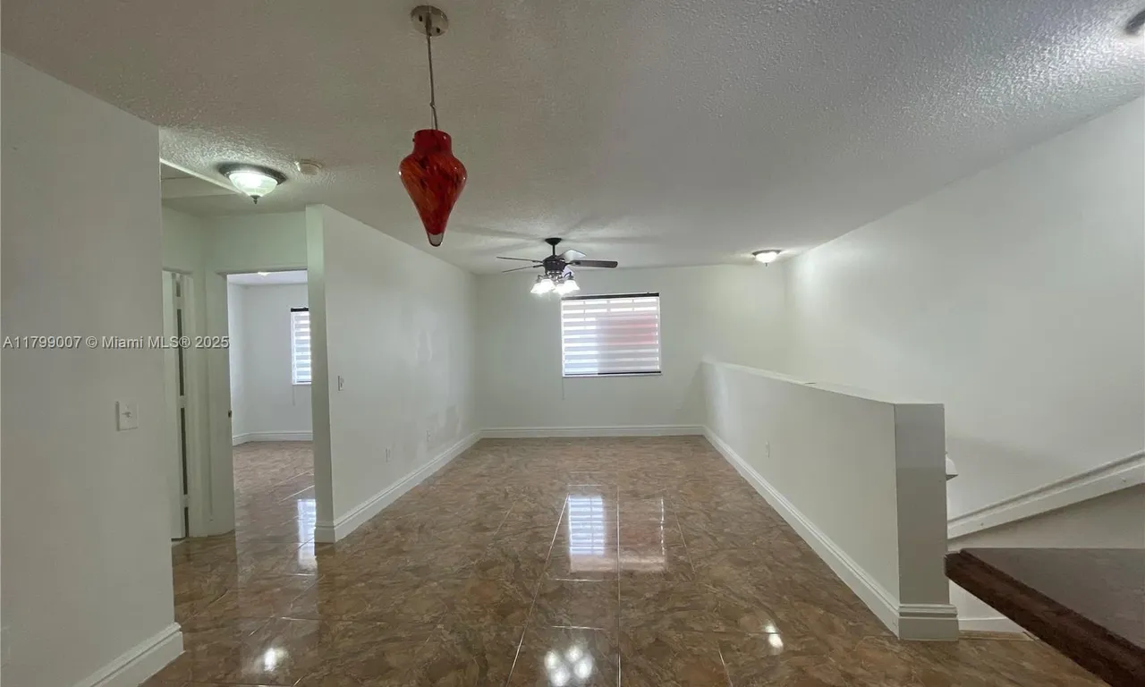 7425 W 22nd Ave # 202, Hialeah FL 33016