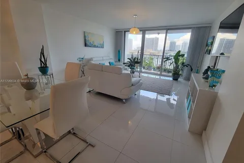 3703 NE 166th St # 808, North Miami Beach FL 33160