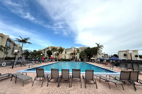 851 Three Islands Blvd # 505, Hallandale Beach FL 33009