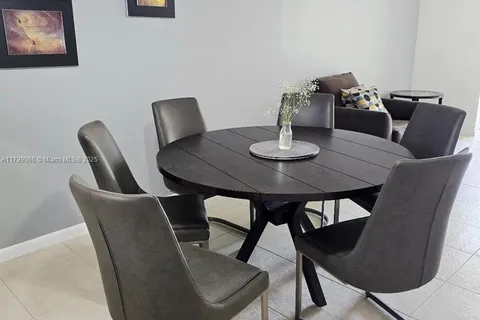 9800 Sunrise Lakes Blvd # 104, Sunrise FL 33322