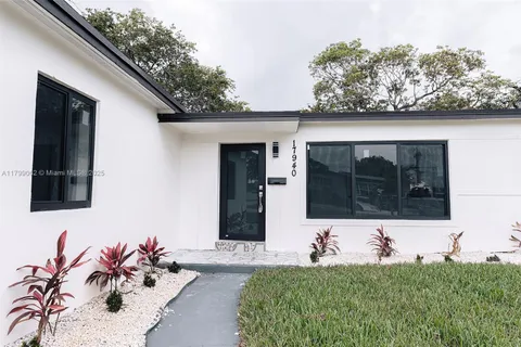 17940 NW 13th Ct, Miami Gardens FL 33169
