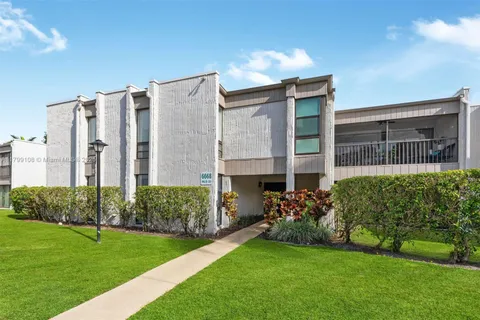 6668 Burning Wood Dr # 166, Boca Raton FL 33433