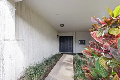 6668 Burning Wood Dr # 166, Boca Raton FL 33433