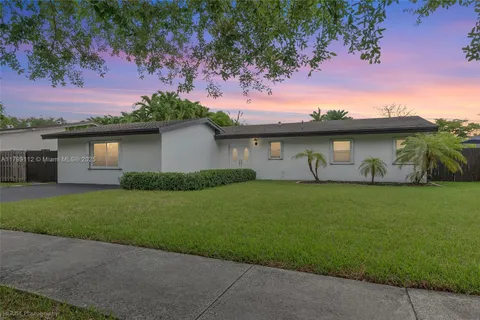 10241 SW 128th Ave, Miami FL 33186