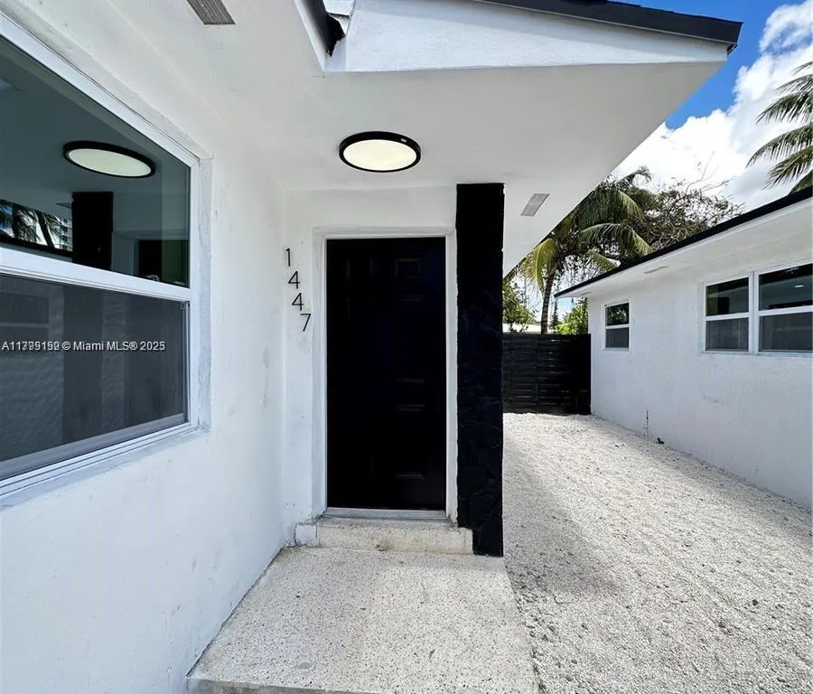 1453 NW 34th St # 1451, Miami FL 33142