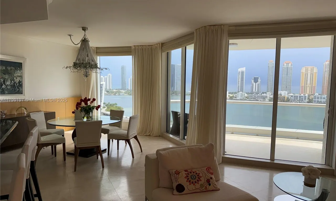 6000 Island Blvd # 2104, Aventura FL 33160