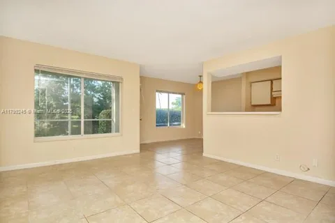 815 W Boynton Beach Blvd # 103, Boynton Beach FL 33426