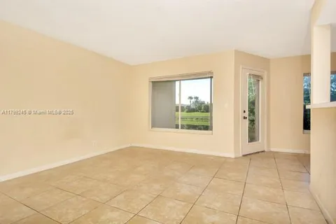 815 W Boynton Beach Blvd # 103, Boynton Beach FL 33426