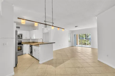 11643 W Atlantic Blvd # 1101, Coral Springs FL 33071