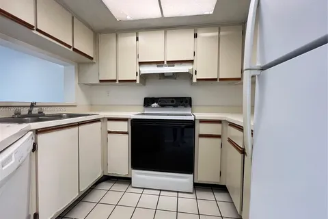 5200 NW 31st Ave # C53, Fort Lauderdale FL 33309