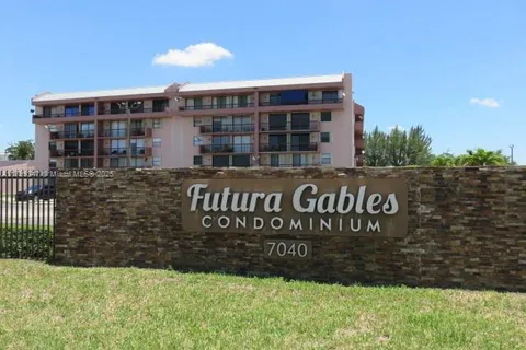 7040 SW 24th St # 104, Miami FL 33155