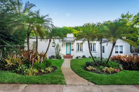 246 NE 92nd St, Miami Shores FL 33138