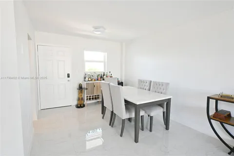 947 Lenox Ave # 504, Miami Beach FL 33139