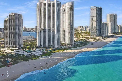 18001 Collins Ave # 2605, Sunny Isles Beach FL 33160