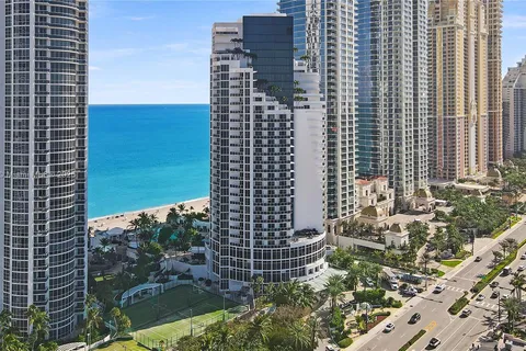 18001 Collins Ave # 2605, Sunny Isles Beach FL 33160