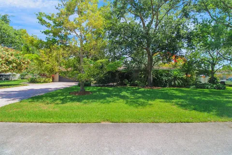8345 SW 143rd St, Palmetto Bay FL 33158