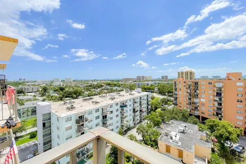 1470 NE 125th Ter, North Miami FL 33161