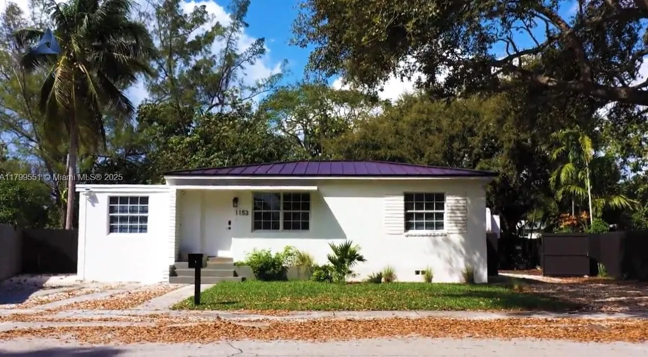 1153 NE 158th St, North Miami Beach FL 33162
