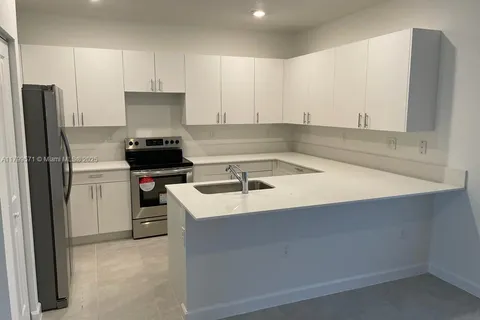 23481 SW 127th Pl, Miami FL 33032