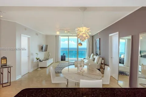 16699 Collins Ave # 3902, Sunny Isles Beach FL 33160