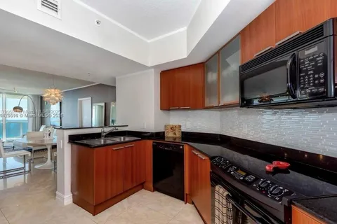 16699 Collins Ave # 3902, Sunny Isles Beach FL 33160