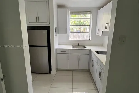 2345 NW Flagler Ter # 1, Miami FL 33125