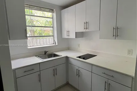 2345 NW Flagler Ter # 1, Miami FL 33125