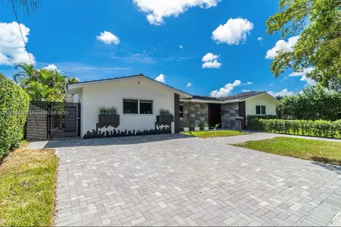19441 NE 19th Ave # 19441, Miami FL 33179