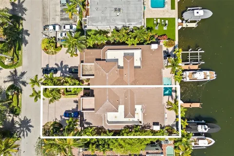 2719 NE 15th St # 3, Fort Lauderdale FL 33304