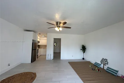 2901 Polk St # 10, Hollywood FL 33020