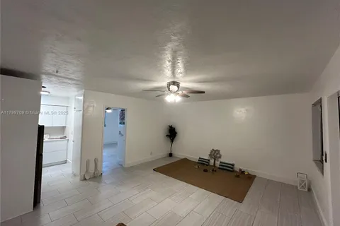 2901 Polk St # 10, Hollywood FL 33020