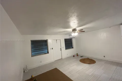 2901 Polk St # 10, Hollywood FL 33020