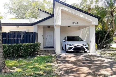 16023 S Fairway Ter # 118, Weston FL 33326