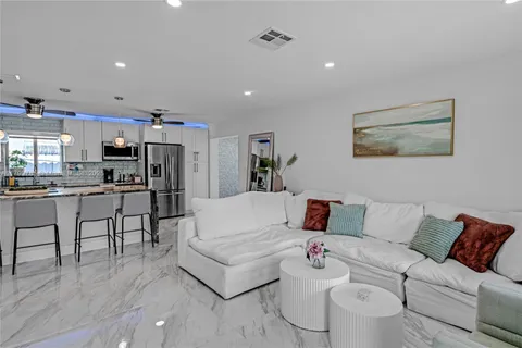 1730 NE 9th Ave # 1730, Fort Lauderdale FL 33305